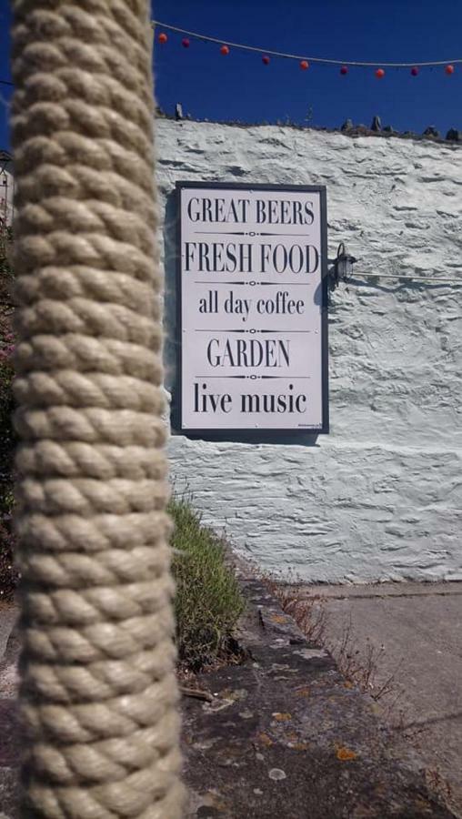 Pilchards Cottage Noss Mayo エクステリア 写真